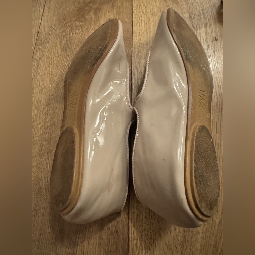 Zara Women's Cream Mary Jane Shoes - Picture 6 of 6